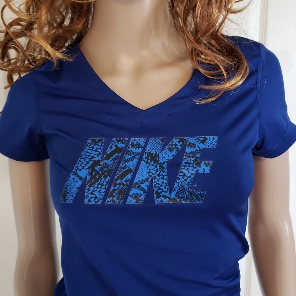 Nike Dri-Fit Blue V Neck Short Sleeve Running Top Small Blue